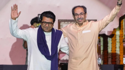  Congress slams Thackeray cousins for hogging recognition  for govt's rollback; casts uncertainty  connected  reunion