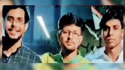 Kolkata gangrape case: Accused drank alcohol in college for hours after assault; warned guard to stay quiet