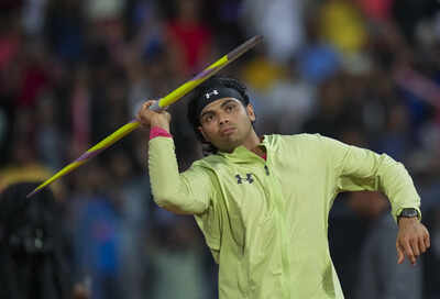 Sleep! India's pride Neeraj Chopra claimed the top position in the inaugural neck classic with an 86.18 meter throw - watch