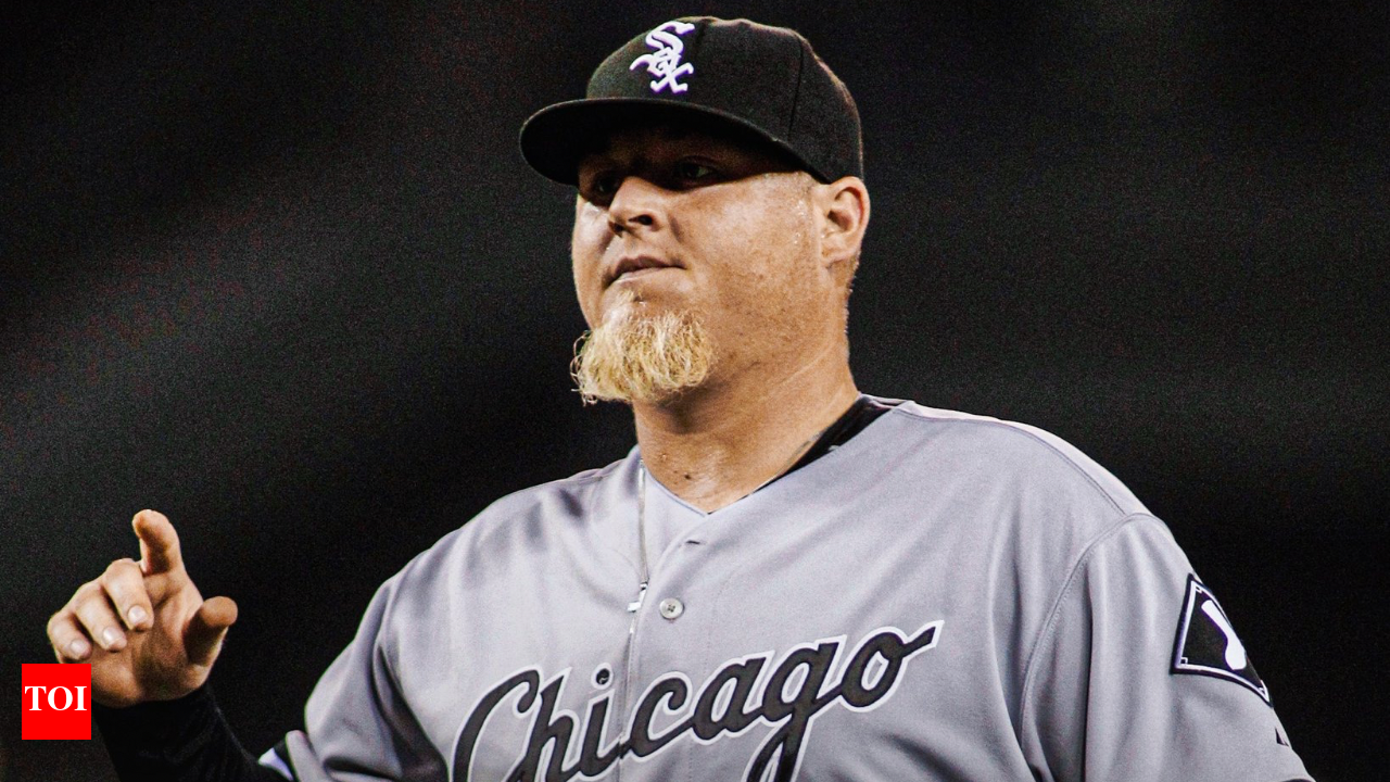 did bobby jenks chew tobacco Bobby Jenks Death: White Sox legend Bobby Jenks dies at 44 just days before  2005 World Series reunion | MLB News