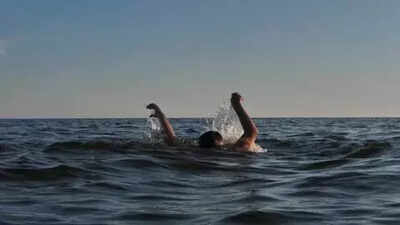 2 Bihar tourists drown as boat capsizes at Vikarabad resort; kids survive, 1 injured