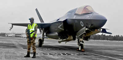  UK technicians arrive to repair stranded fighter jet; grounded since June 14