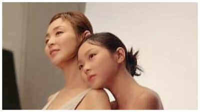 You Won't Believe How Grown-Up Choo Sarang Looks Now - Summer Vibes With Her Supermodel Mom in Greece