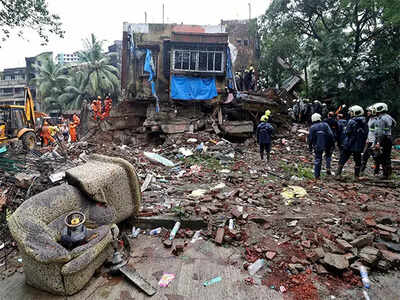  27 dead in Karachi including 3 children; rescue efforts continue