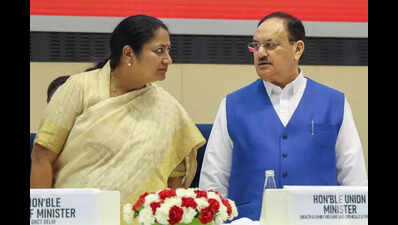 1,388 Nursing Officers Appointed in Delhi; Ayushman Registration Vans Flagged Off