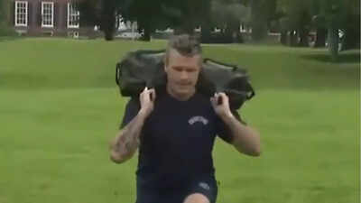  Lara Trump and Pete Hegseth seem exhausted as they train with U.S. soldiers