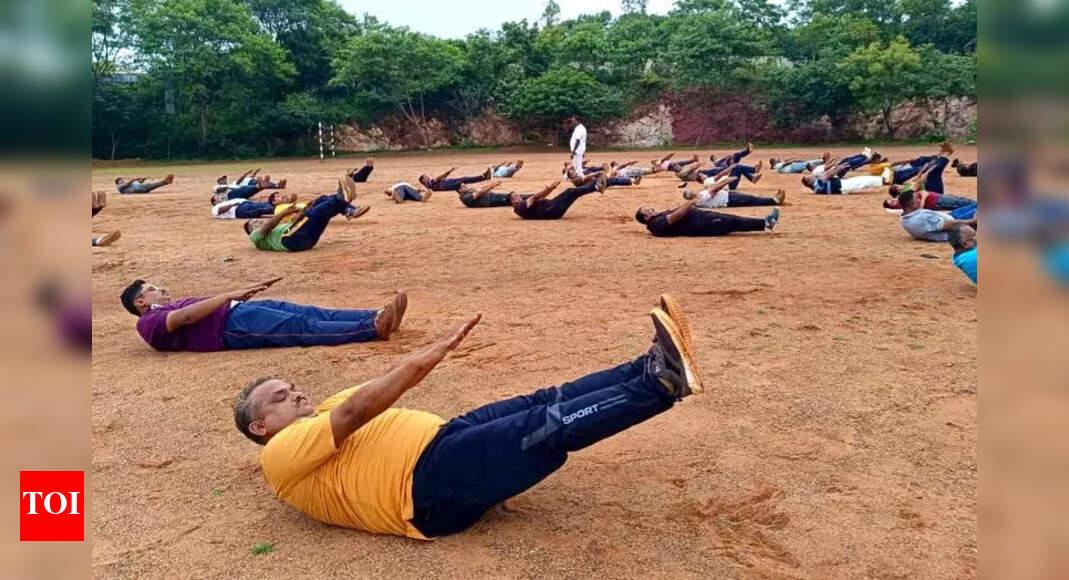 Fitness initiative transforms police officers’ health through structured wellness programme | Hubballi News Fitness initiative transforms police officers’ health through structured wellness programme | Hubballi News
