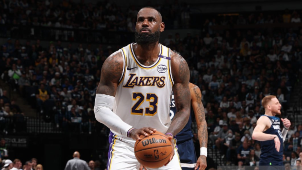 LeBron James drops bold shirtless gym photos with intense training stats  and ice-cold recovery reveal | NBA News - Times of India