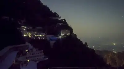 Fog, atrocious  upwind  impact  heli-service for Vaishno Devi connected  3rd consecutive time  successful  Katra