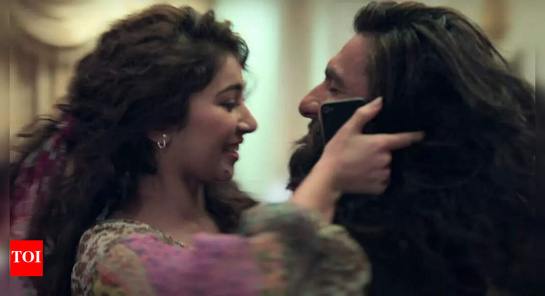 Dhurandhar: Ranveer and Sara’s 20-year age gap sparks debate