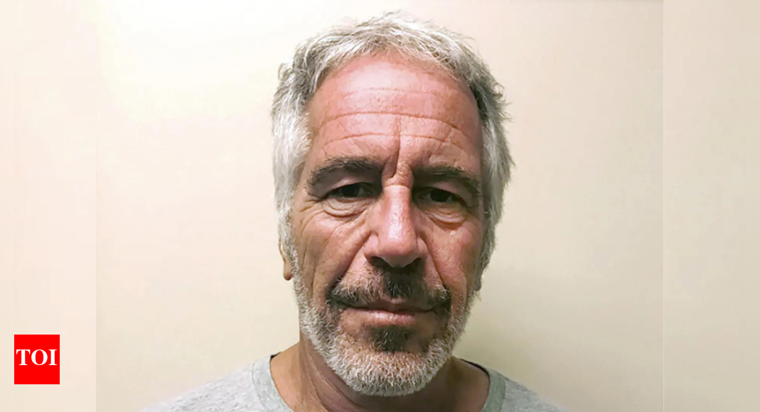 Suicide or murder? DOJ, FBI drop big update on Jeffrey Epstein death