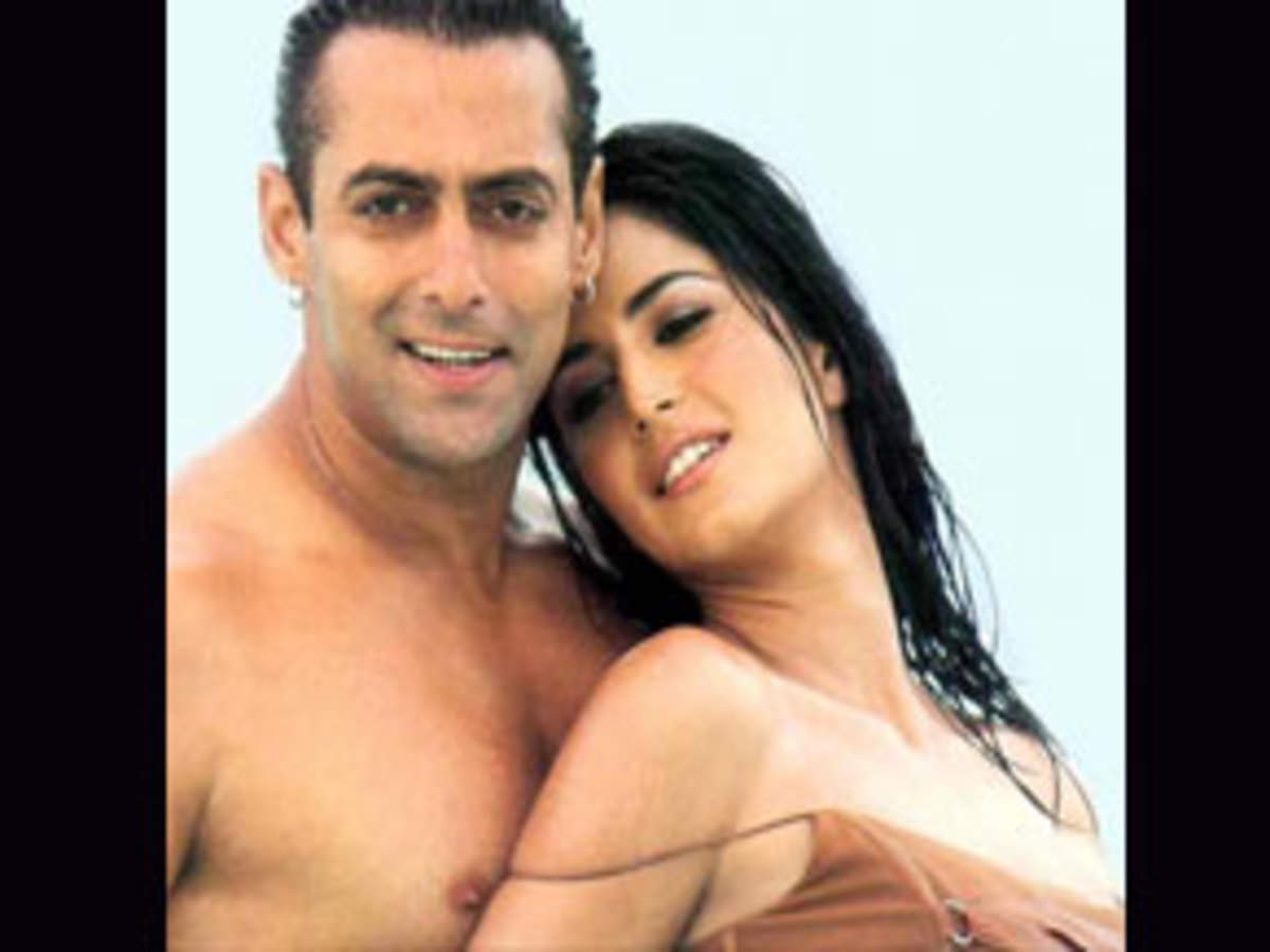 Salman Khan Xxx Sex - Salman Khan spotted in Katrina Kaif's vanity van | Celebs - Times of India  Videos