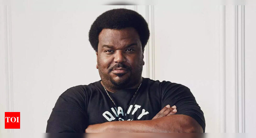 Craig Robinson teases a major career shift; says he's "quitting comedy" to pursue true calling - Times of India