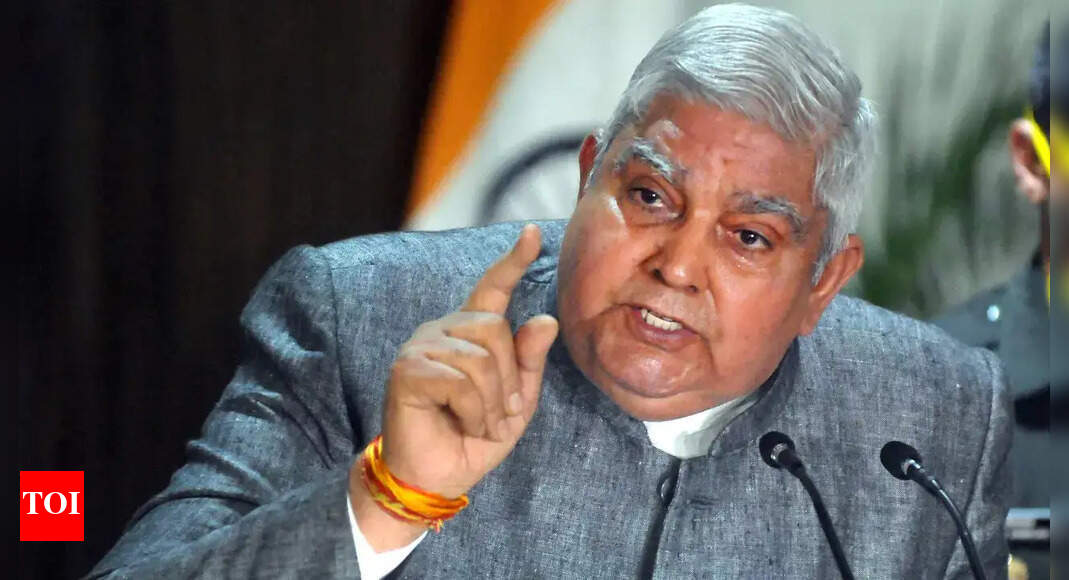 'Centre handicapped': VP questions why no FIR against Justice Varma in cash row