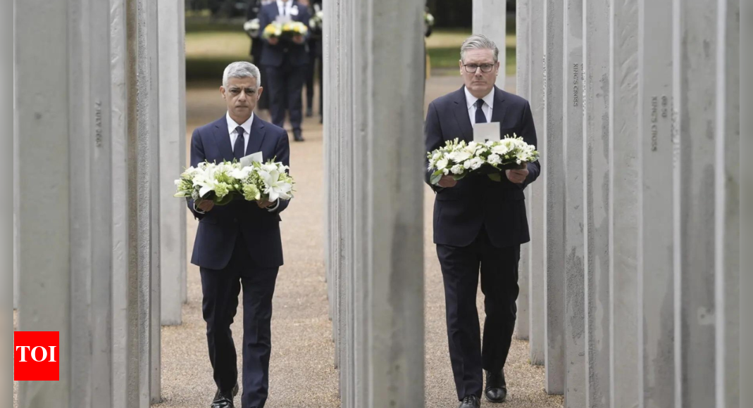 UK marks London 7/7 attacks as king hails 'spirit of unity'