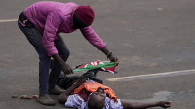 Clashes on Nairobi outskirts as police block marchers