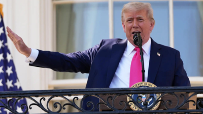 Trump tariff menace  to dismantle Brics appears to beryllium  working