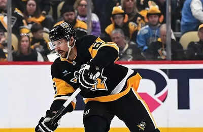 NHL Trade Rumors: Erik Karlsson linked to Detroit Red Wings amid talks with Pittsburgh Penguins