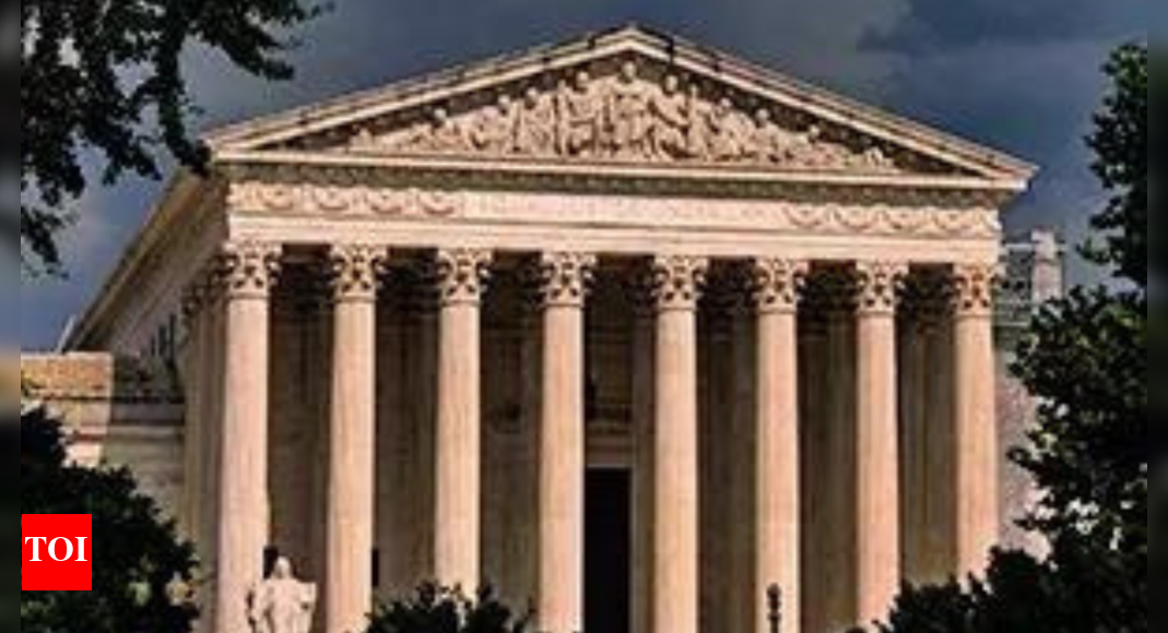 In digital era, US supreme court insists on vast piles of paper