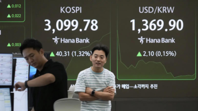  Asian stocks rise on trade hopes as Donald Trump hints at deal window; oil steadies after OPEC+ hike