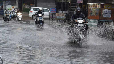 Thunderstorms, lightning likely in parts of Chhattisgarh: IMD issues nowcast alert