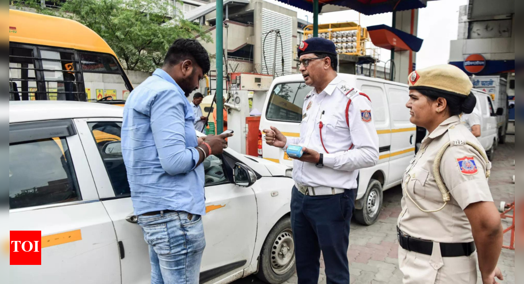 Fuel ban: Delhi fuel ban on end-of-life vehicles to come into effect from November 1; decision follows public outcry