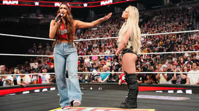 Fans react to Nikki Bella taking a dig at Liv Morgan as she poses alongside Dominik Mysterio ahead of Evolution