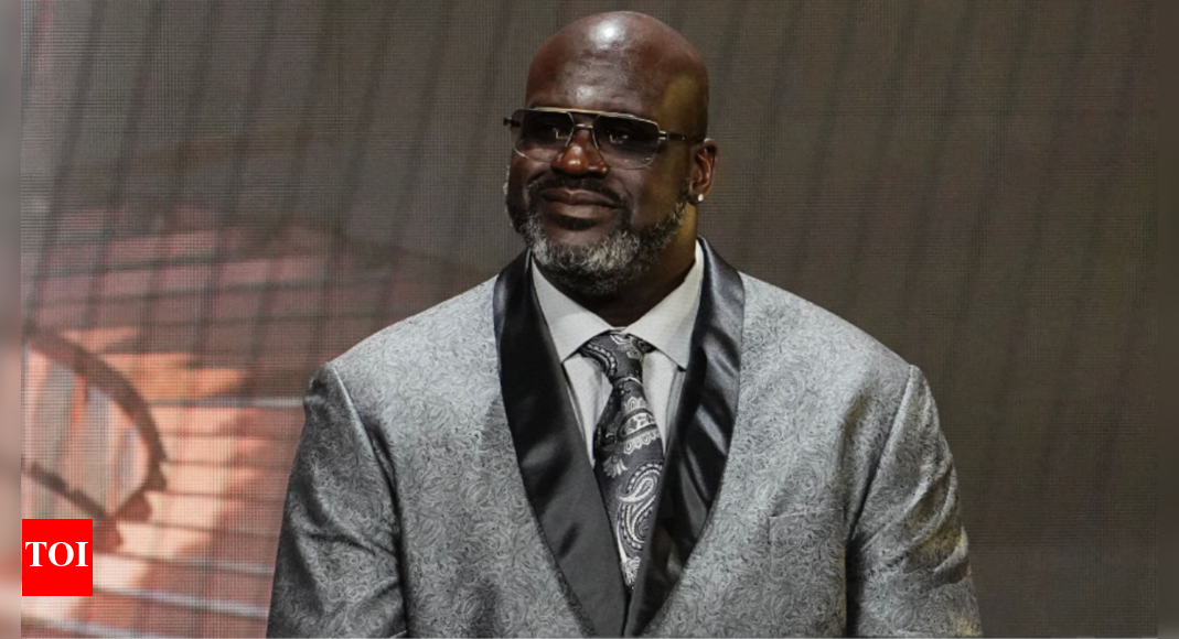 shaquille o'neal buys prom dresses delights Staten Island shoppers with heartwarming dress giveaway gesture | NBA News Shaquille O'Neal recalls purchasing suit