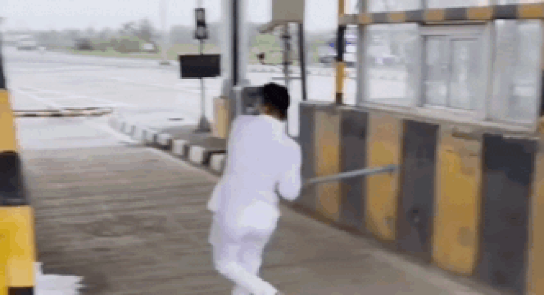 Rods in hands, fury on display: MNS workers go on rampage at Washim toll booth - watch