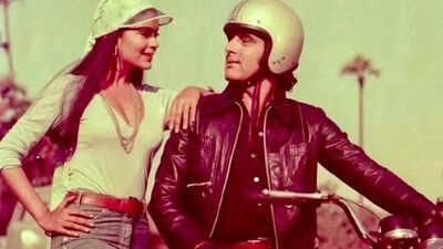 When Zeenat Aman said Feroz Khan abused her on phone when he was upset with her once, he later offered her 'Qurbaani'