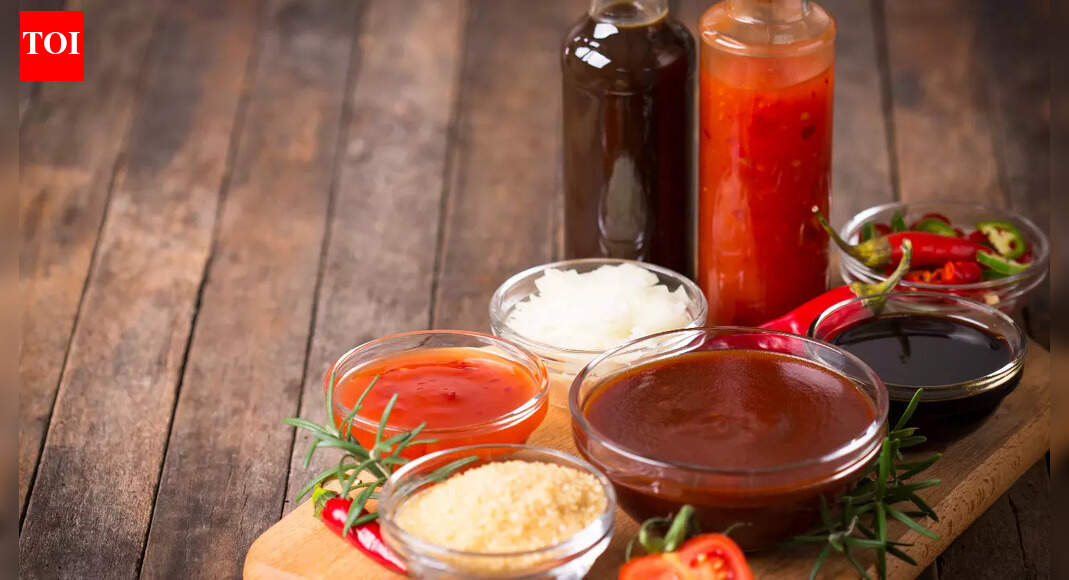 8 popular condiments and their calorie counts