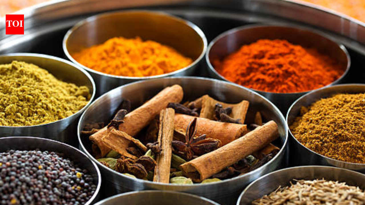 5 easy spice mixes to keep ready in your masala dabba