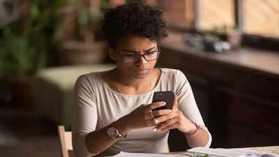 This common ‘text mistake’ can sabotage your love life, experts warn