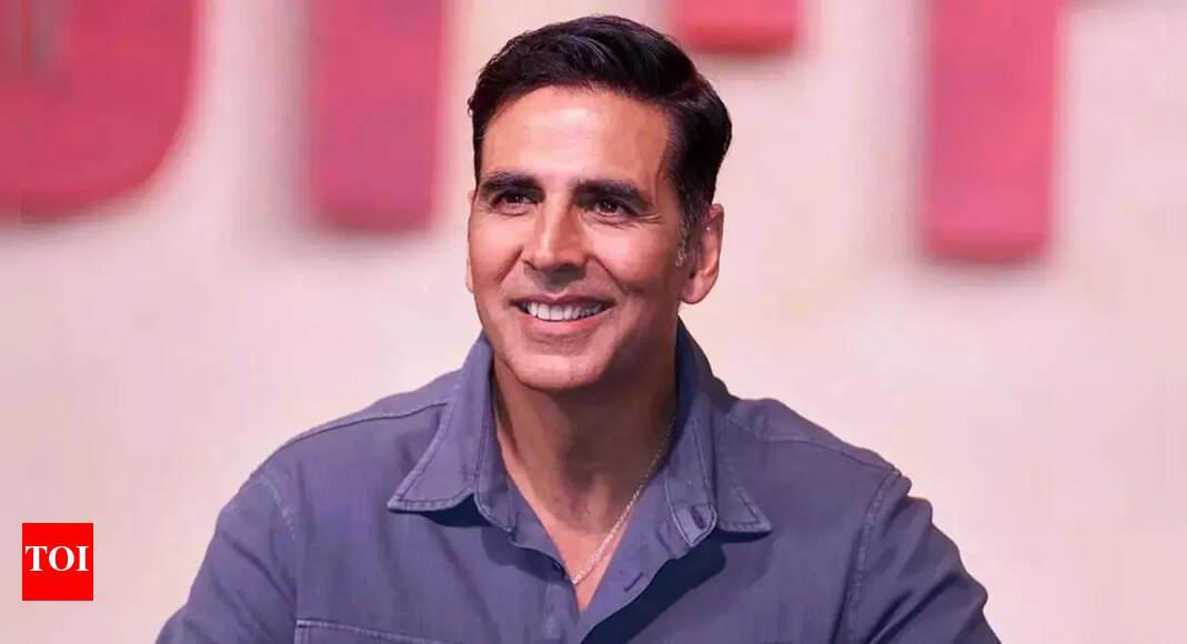 Suneel says Akshay got corrupted by people around him