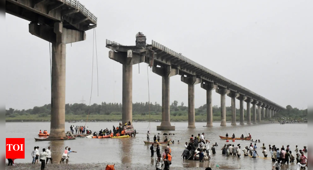 Vadodara's ‘death-bridge’: Letters warned of danger; report found it ‘unfit for use’