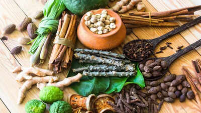  3 powerful herbs to support metabolism and fight stress