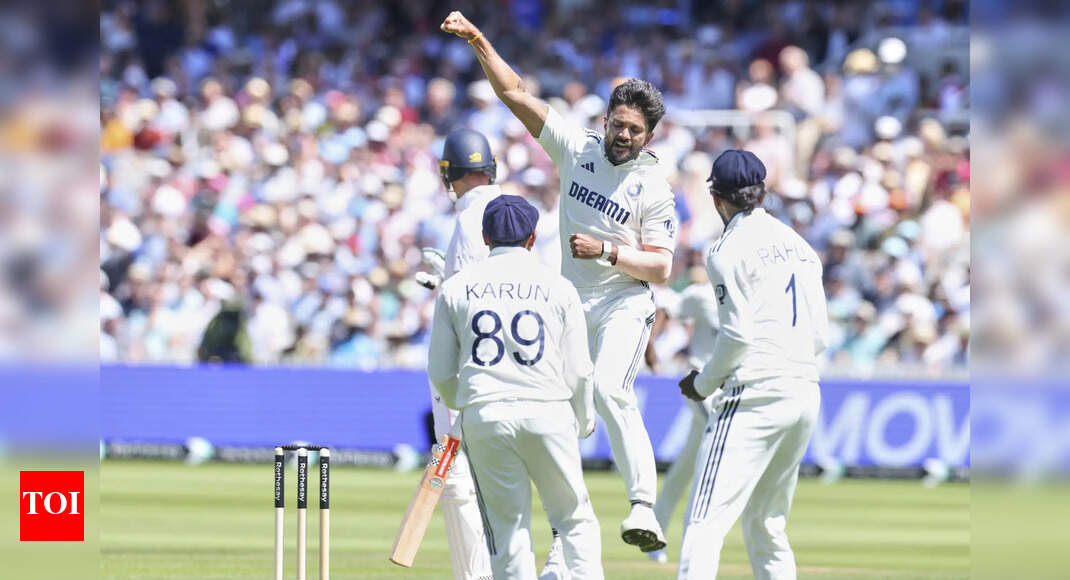 IND vs ENG Live: Root, Pope steady England after Reddy's early strikes