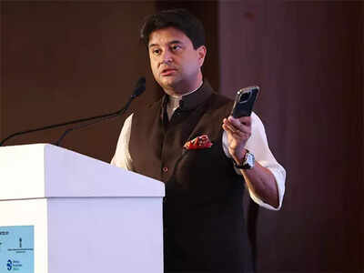 India Post: No other distribution channel in world is as wide or as deep; 'has 1.64 lakh points of presence,' says Jyotiraditya Scindia