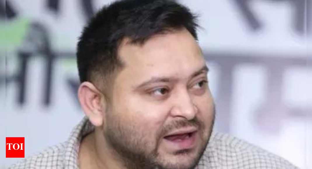 EC not issuing clarification, acting like 'BJP cell': Tejashwi on Bihar SIR