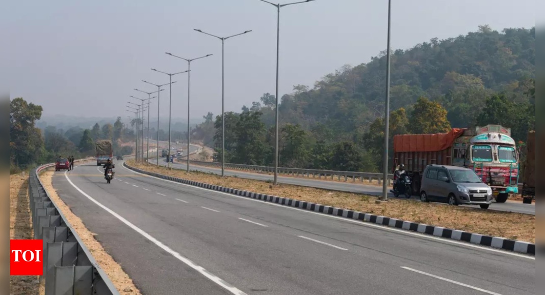NHAI plans to bid out projects worth 3.4 lakh crore