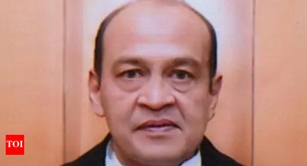 Cash-at-home row: Cong to back bid to sack Justice Varma , but with a 'rider'