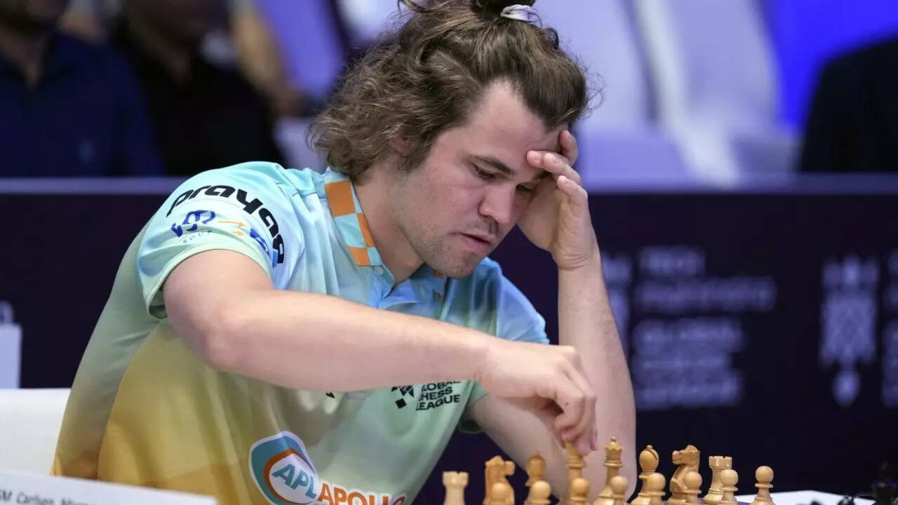 Chess: Magnus Carlsen beats ChatGPT without losing a piece, AI tool predicts World No. 1's rating | Chess News - Times of India