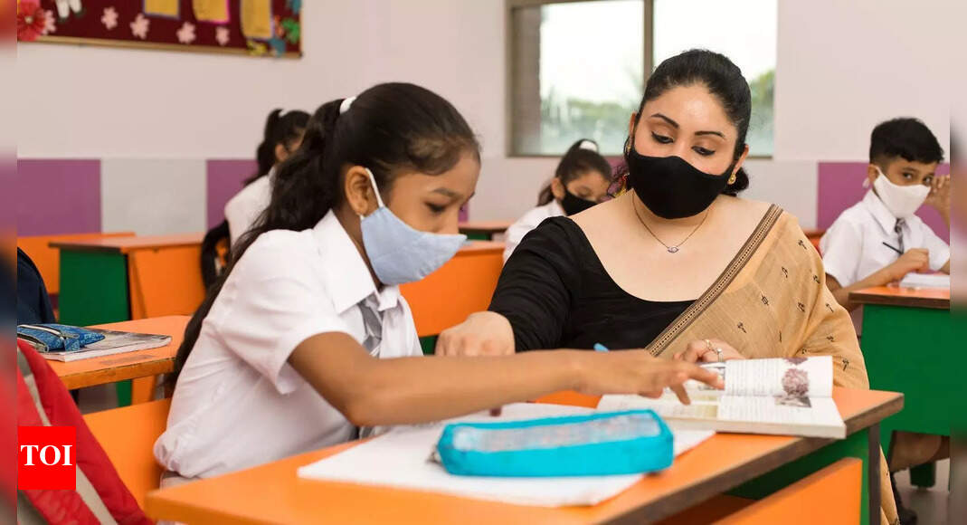 Beyond the syllabus: How teachers become role models for character building