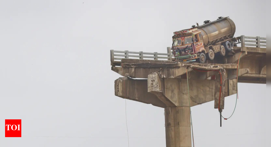 Gujarat bridge collapse: Death toll rises to 19; rescue operations continue