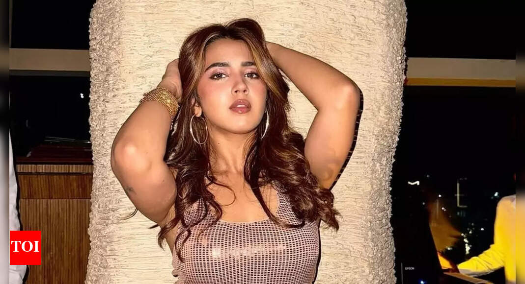 https://static.toiimg.com/thumb/msid-122391124,width-1070,height-580,imgsize-102746,resizemode-75,overlay-toi_sw,pt-32,y_pad-40/photo.jpg
