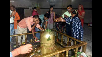 Holy month of Shravan begins with spiritual fervour