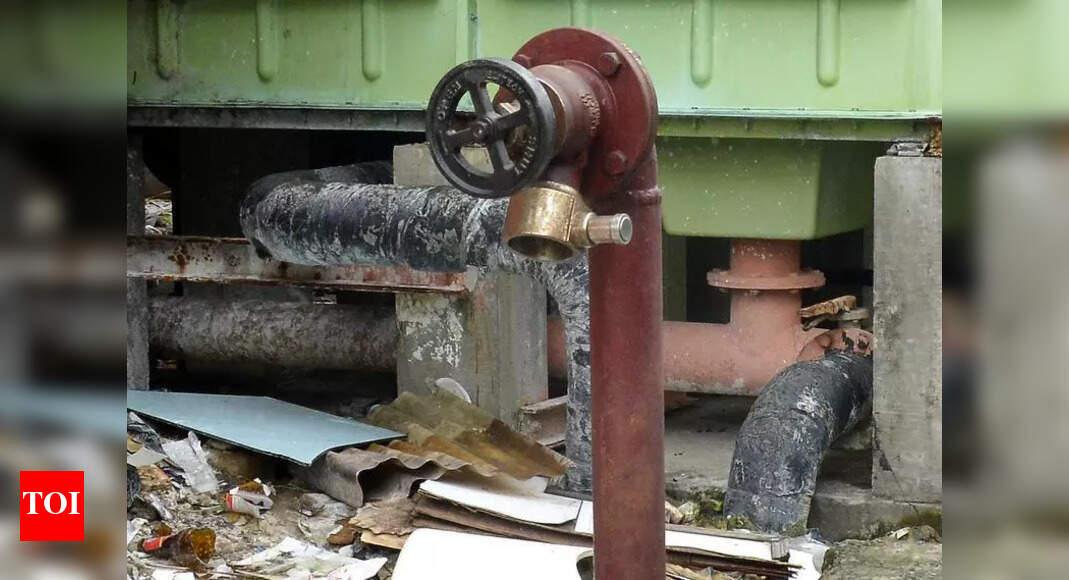KMC taps 92 deep tube wells to tackle fire emergencies | Kolkata News - Times of India