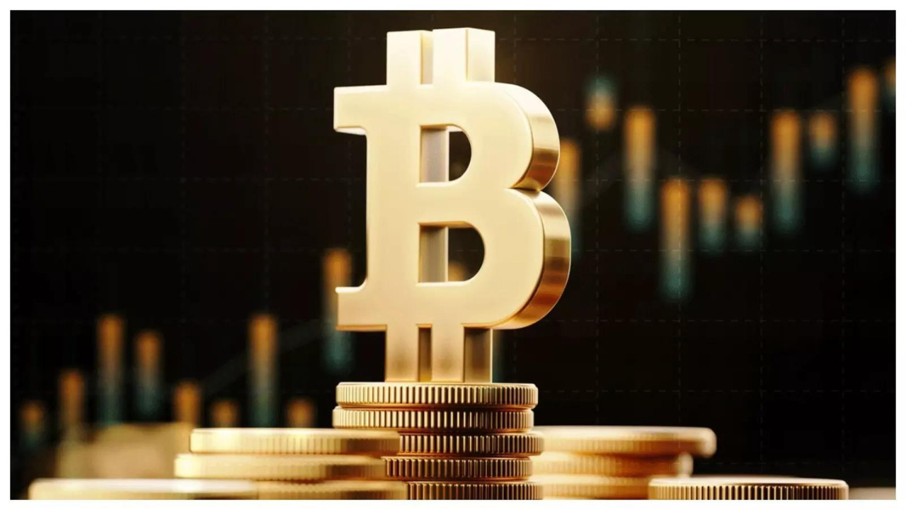 Bitcoin surges to all-time high, goes past $118,000 level - Times of India