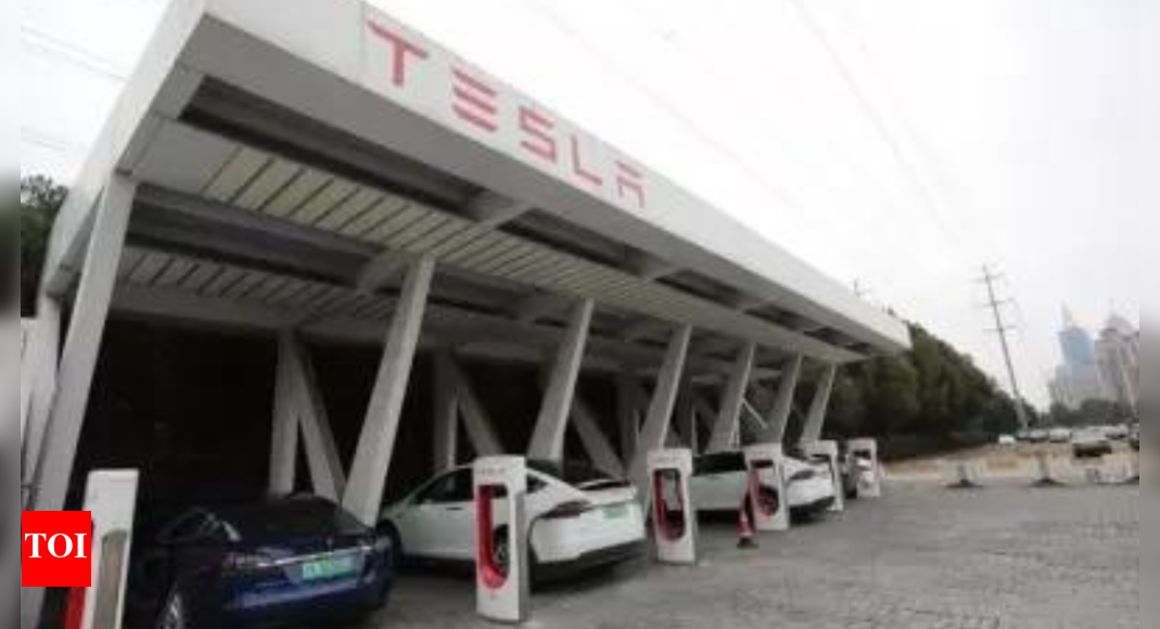 Tesla's 1st India showroom opens next week