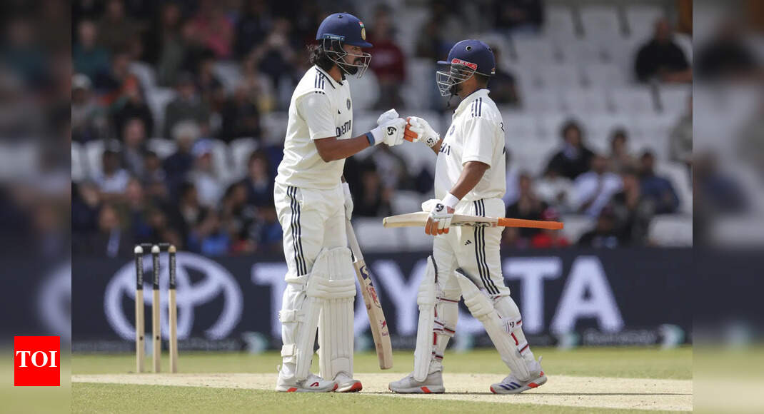 IND vs ENG Day 3 Live: Rahul, Pant hold key as India look to cut down deficit